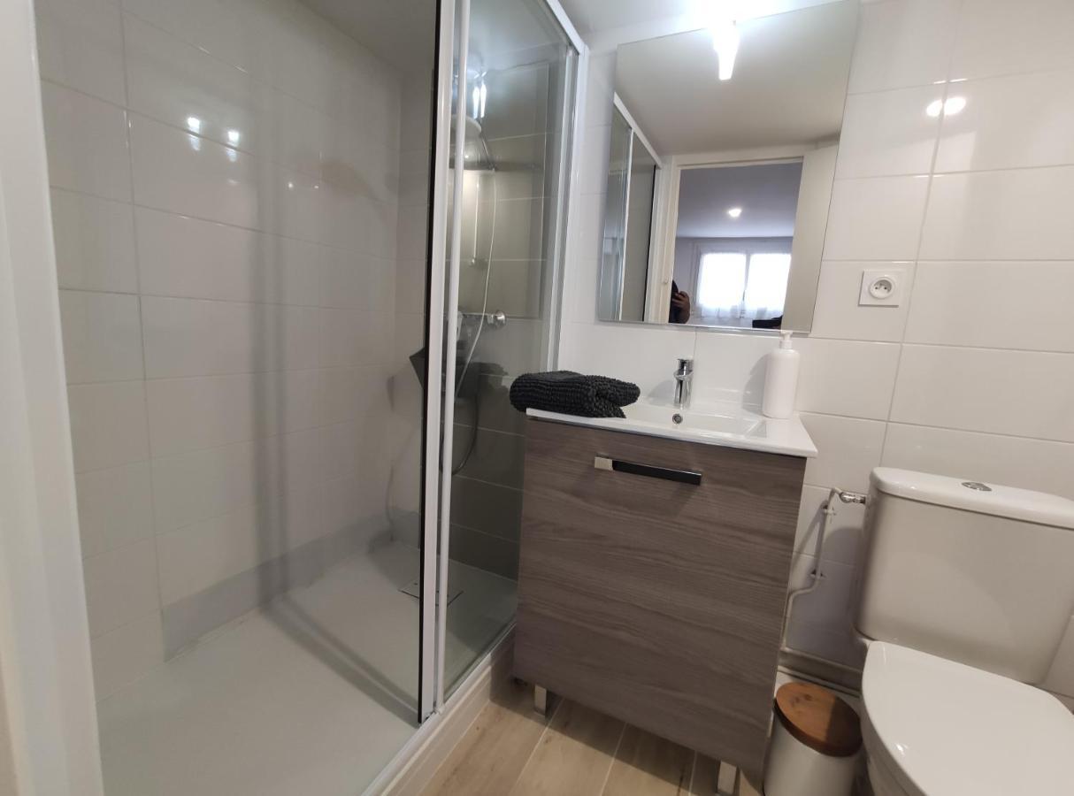Charmant T2 Proche Plage Avec Terrasse Privative รัวย็อง ภายนอก รูปภาพ